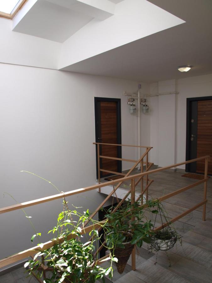 Amavera Apartment Târgu Jiu Exterior foto