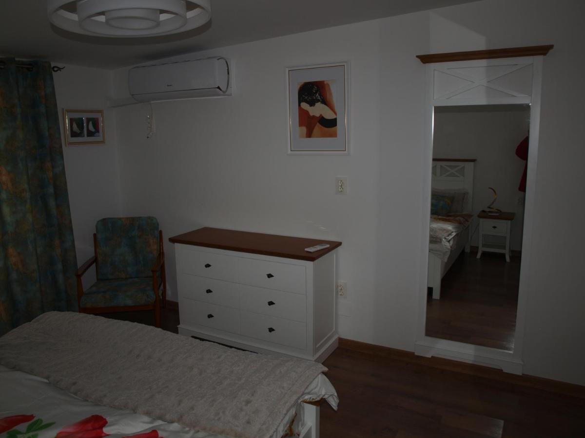 Amavera Apartment Târgu Jiu Exterior foto